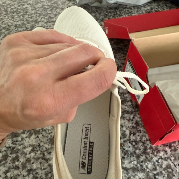 New Balance Women's DynaSoft Nergize Sport V2 Cross Trainer Sneaker - Picture 4 of 7